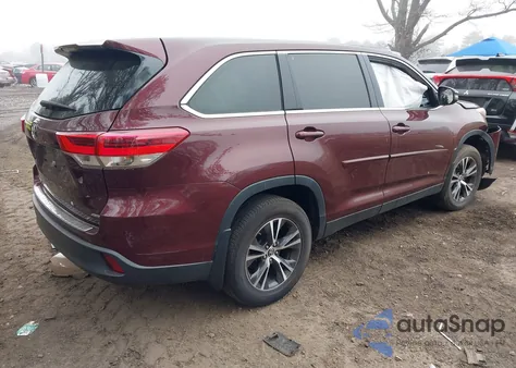 2019 Toyota Highlander Le z USA, uszkodzony, nr VIN 5TDBZRFH3KS960526